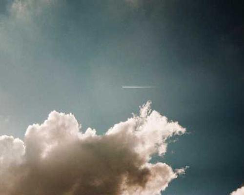 MoMA: a mixture-of-multimodal-agents architecture for enhancing clinical prediction modelling